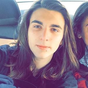 Meet your Posher, Brennan